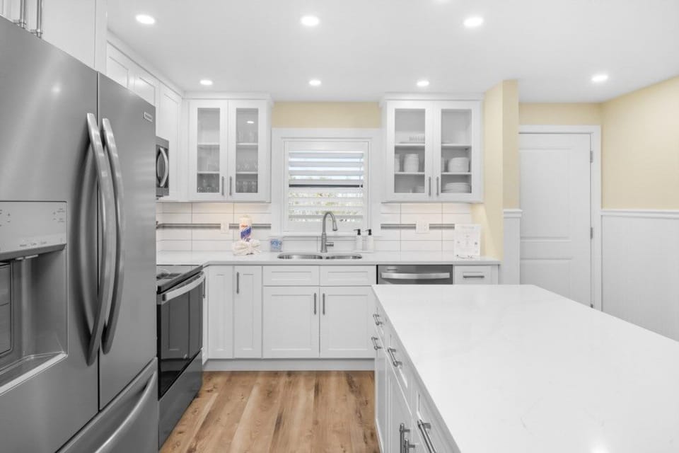 Condo, 3 Bedrooms | Private kitchen