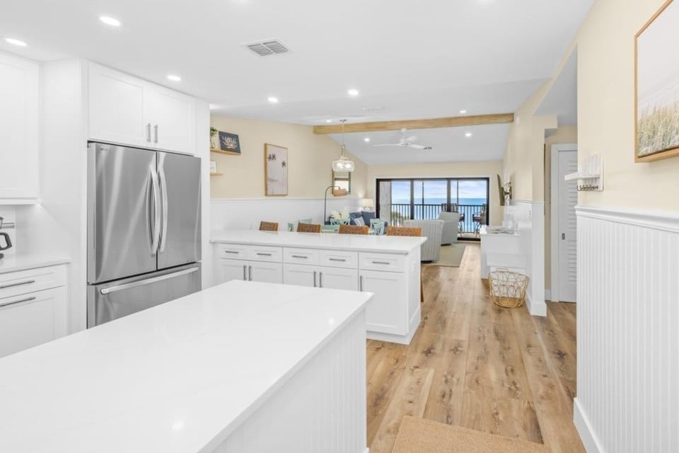 Condo, 2 Bedrooms | Interior