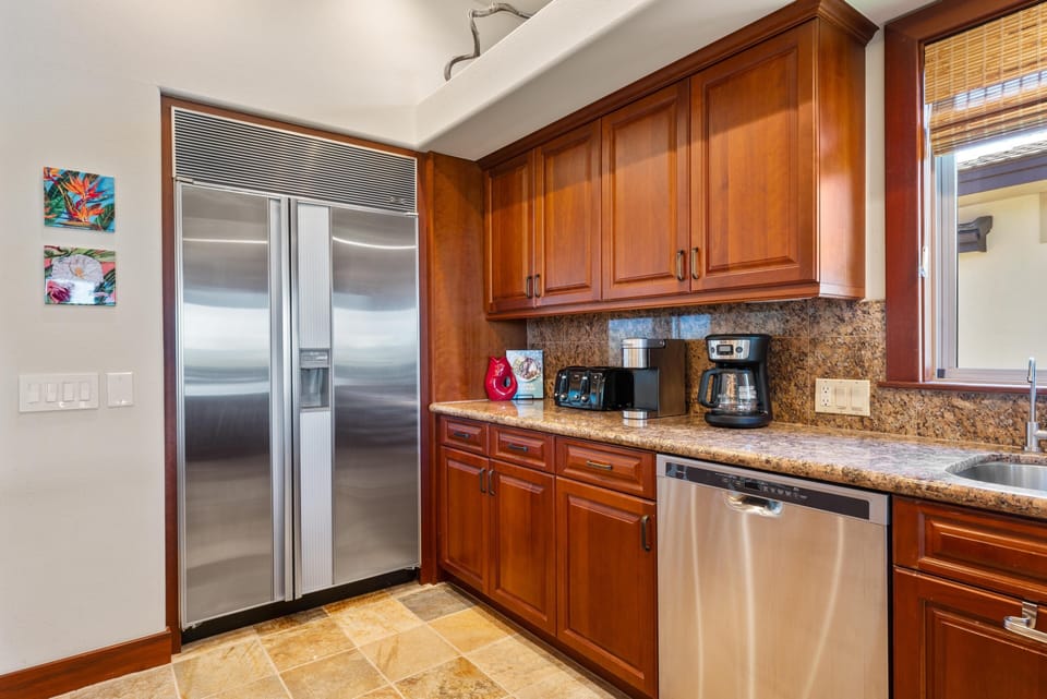 House, 3 Bedrooms | Private kitchen | Fridge, oven, stovetop, dishwasher
