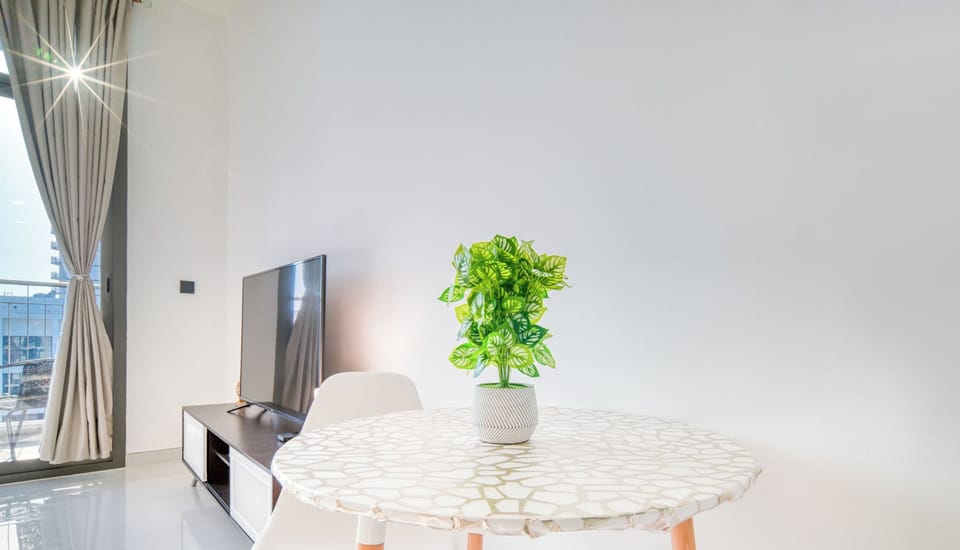 Basic Studio, City View | In-room safe, blackout drapes, iron/ironing board, free WiFi
