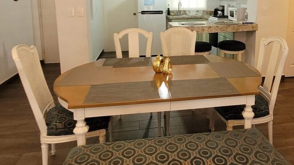 Dinning Table