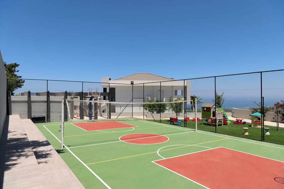 Sport court