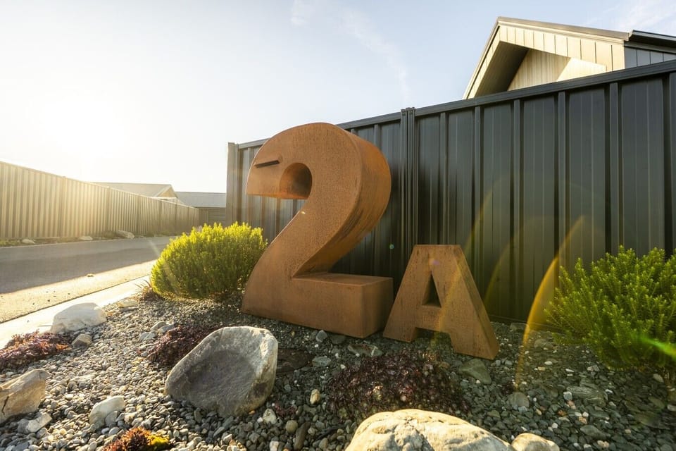 Front sign