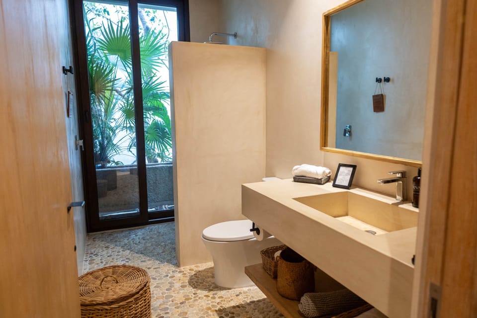 Interior/ Cuarto de baño 