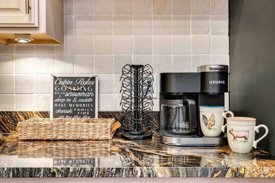 Good morning! We offer a K-Cup and traditional coffee maker!