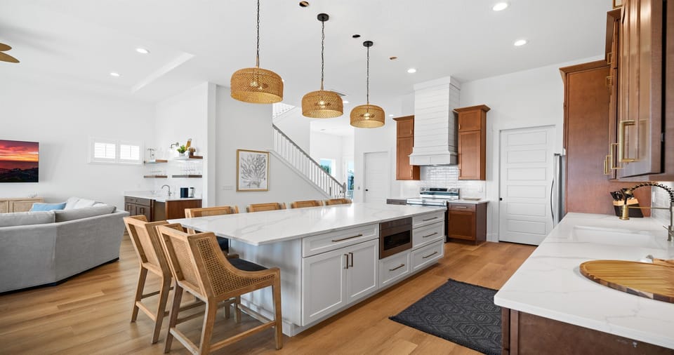 A stunning kitchen designed to bring everyone together 🍽️
Spacious island seating, upscale finishes, and an open layout make this the perfect hub for cooking, gathering, and making vacation memories.
