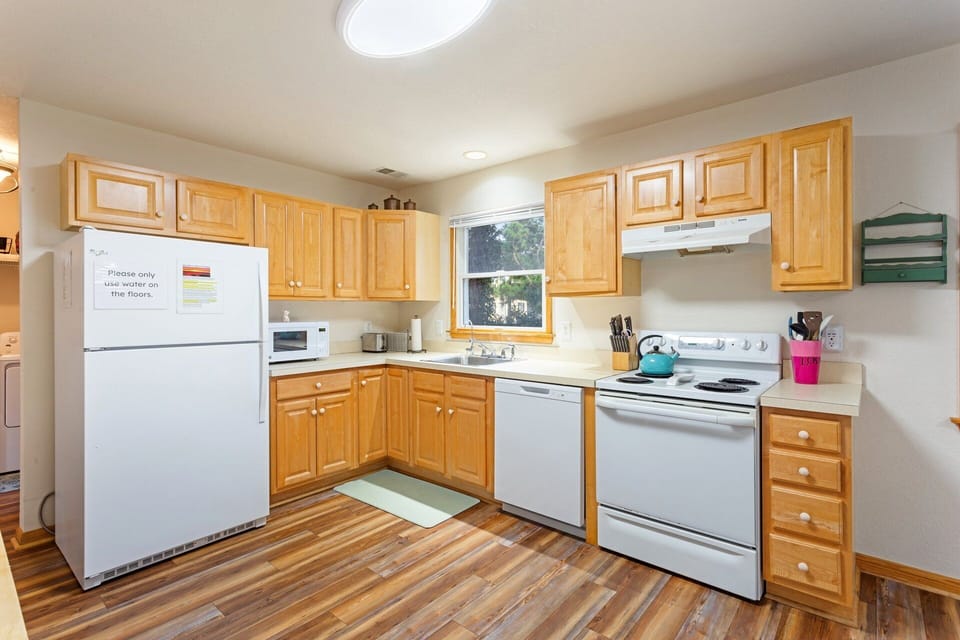 Make your way to the fully equipped Kitchen with all the essentials, which means meal preparation is a breeze.