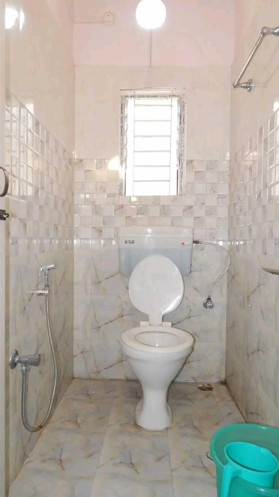 Basic Room | Bathroom | Slippers