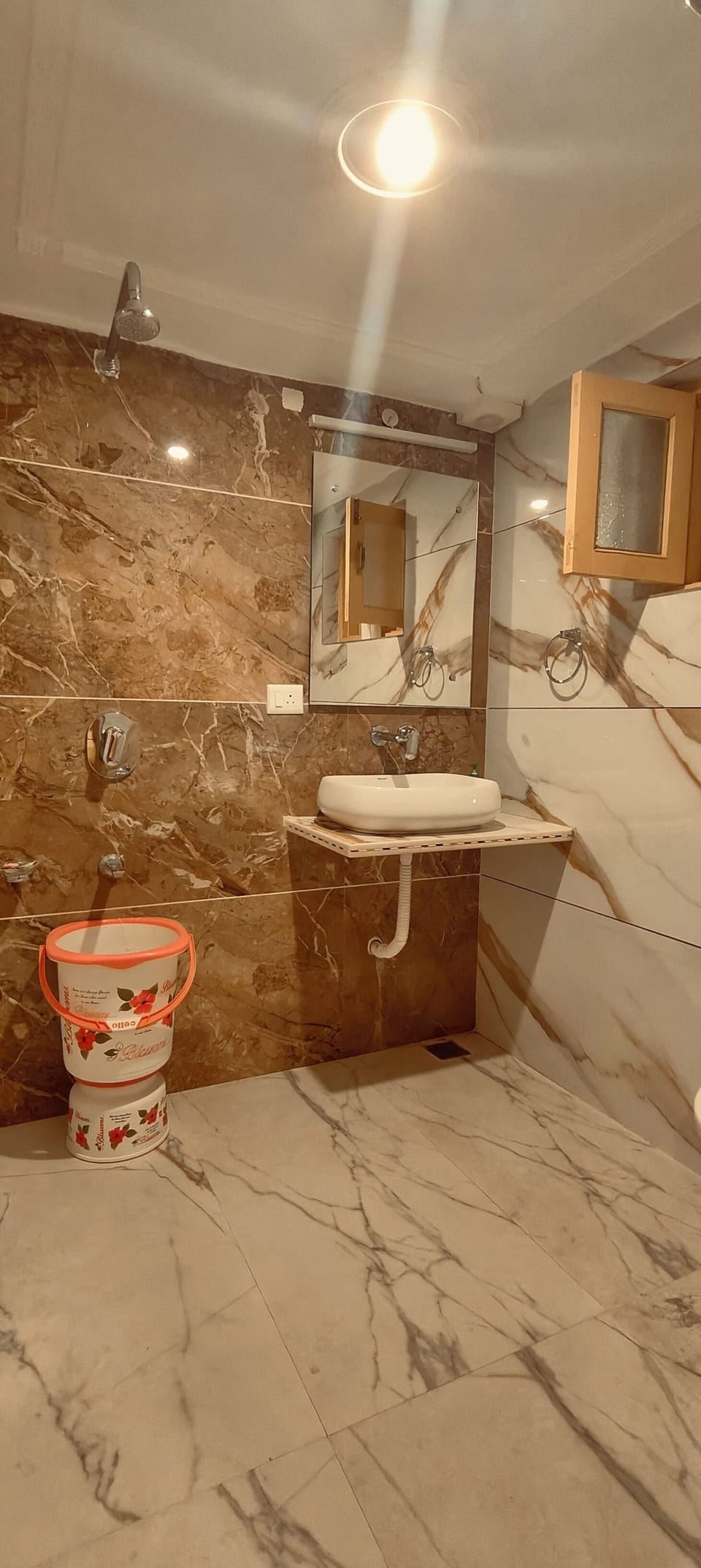 Premium Room | Bathroom | Designer toiletries, hair dryer, slippers, shampoo