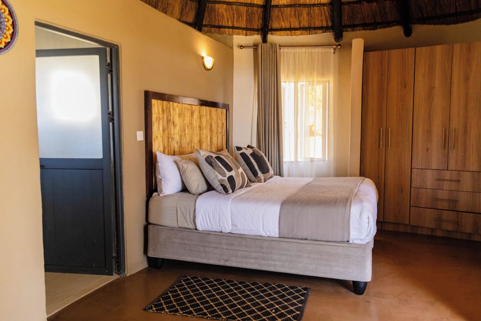 Classic Double Room, Patio, Garden View | Soundproofing, free WiFi
