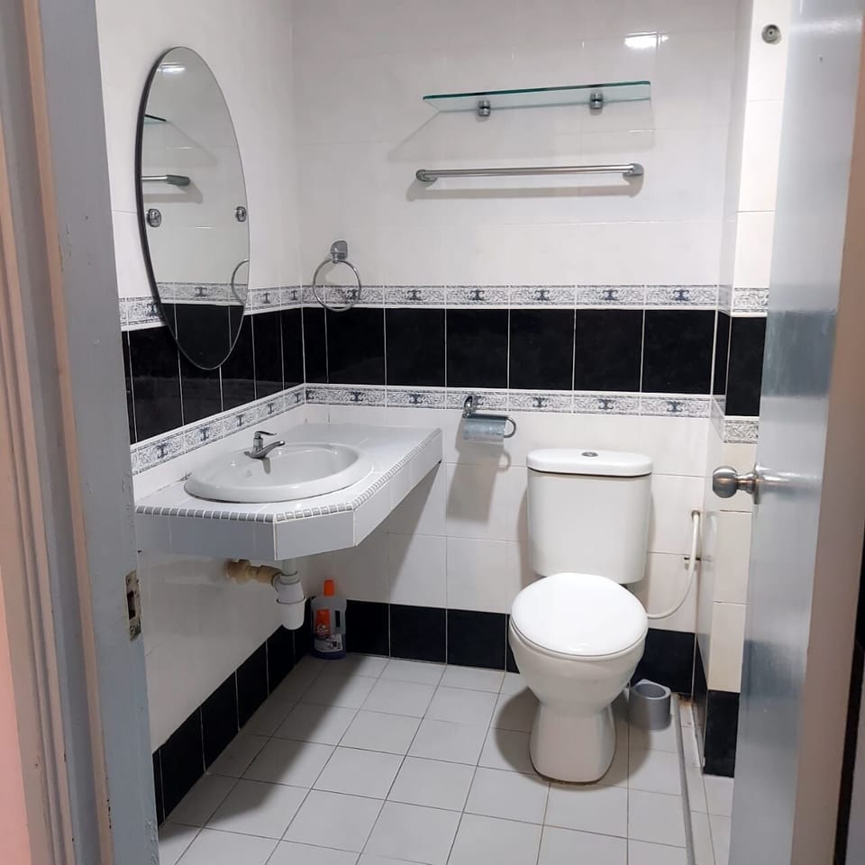 Standard Apartment, Balcony, Partial Sea View | Bathroom | Shower, hair dryer, towels, soap