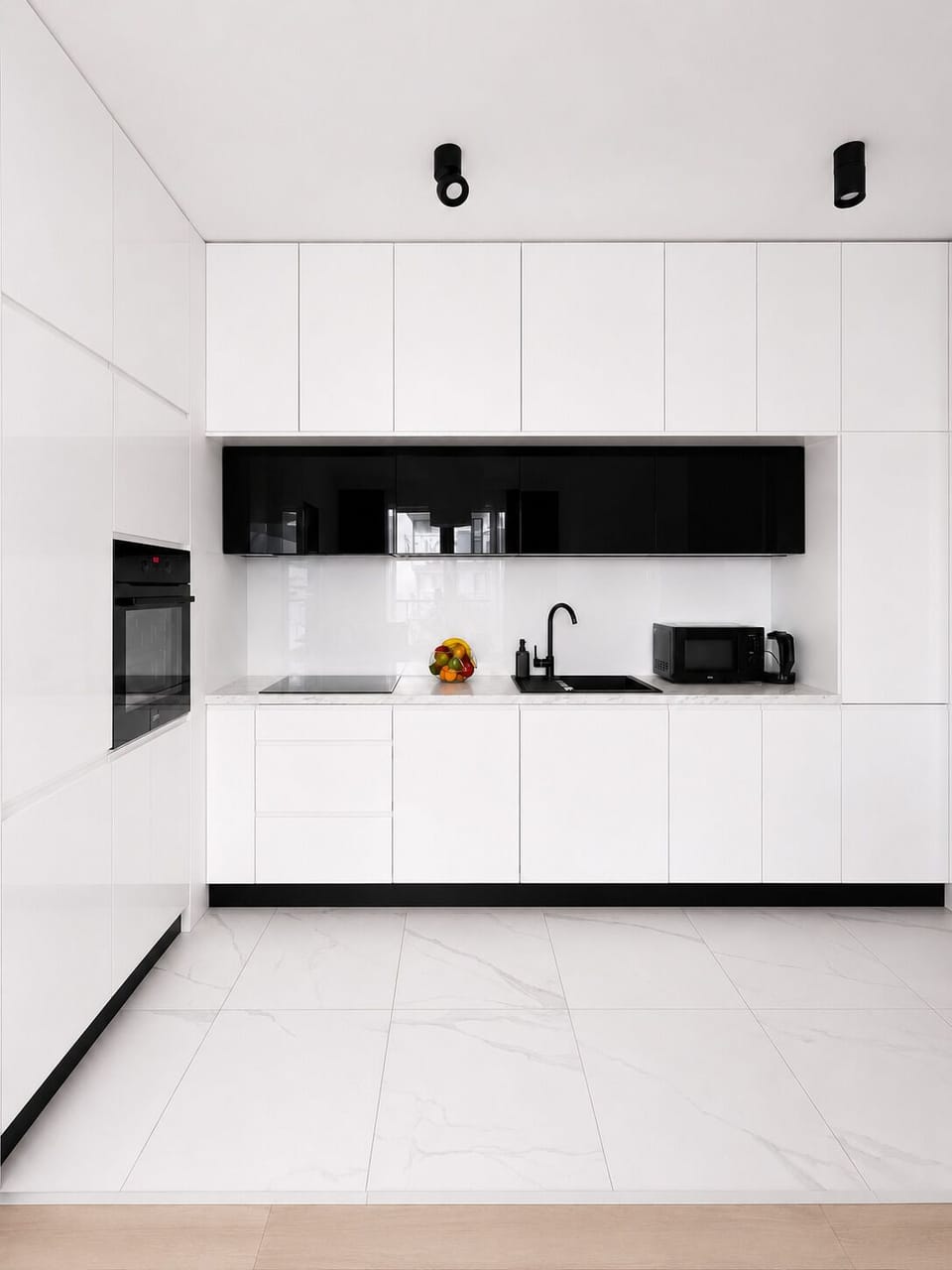 Classic Apartment, Courtyard View | Private kitchen | Fridge, microwave, oven, stovetop