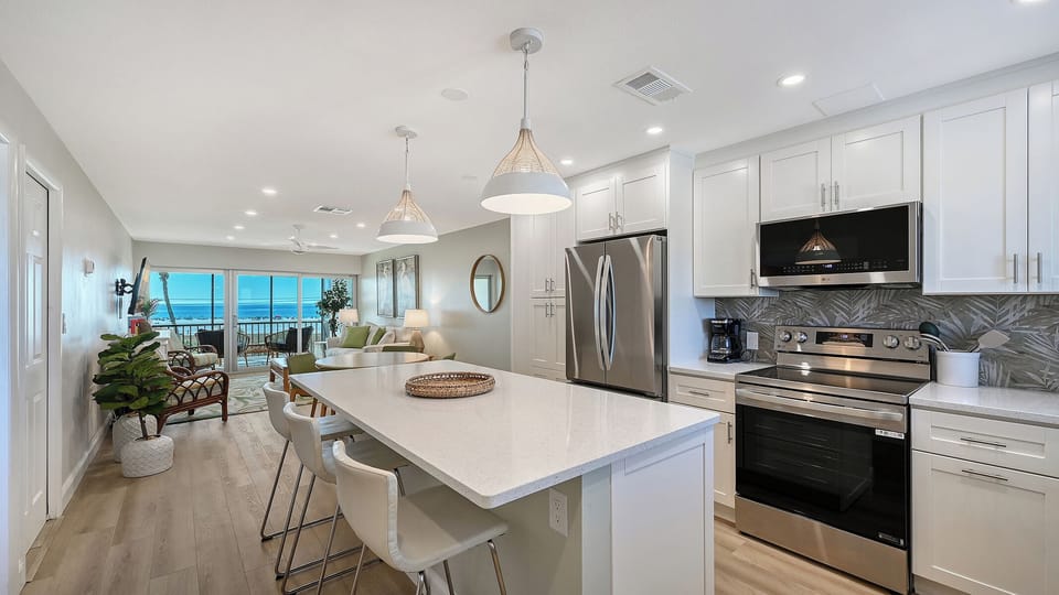 Open Concept Beach Views