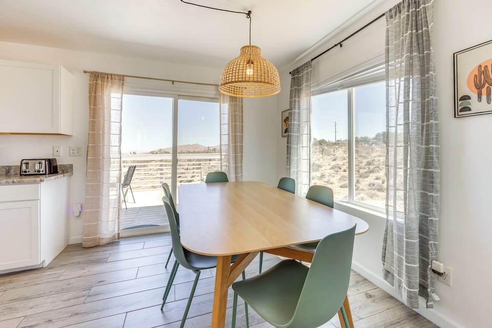 Dining Area | 1st Floor
