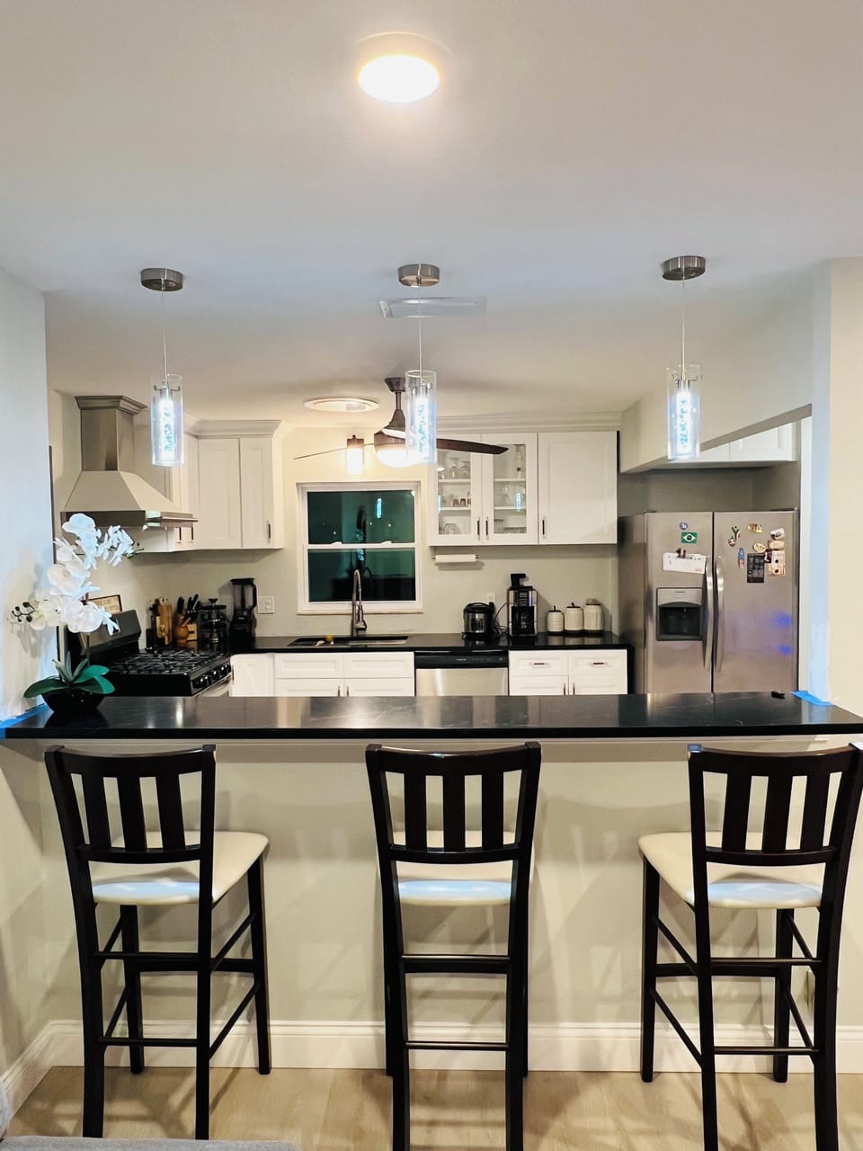 Breakfast bar