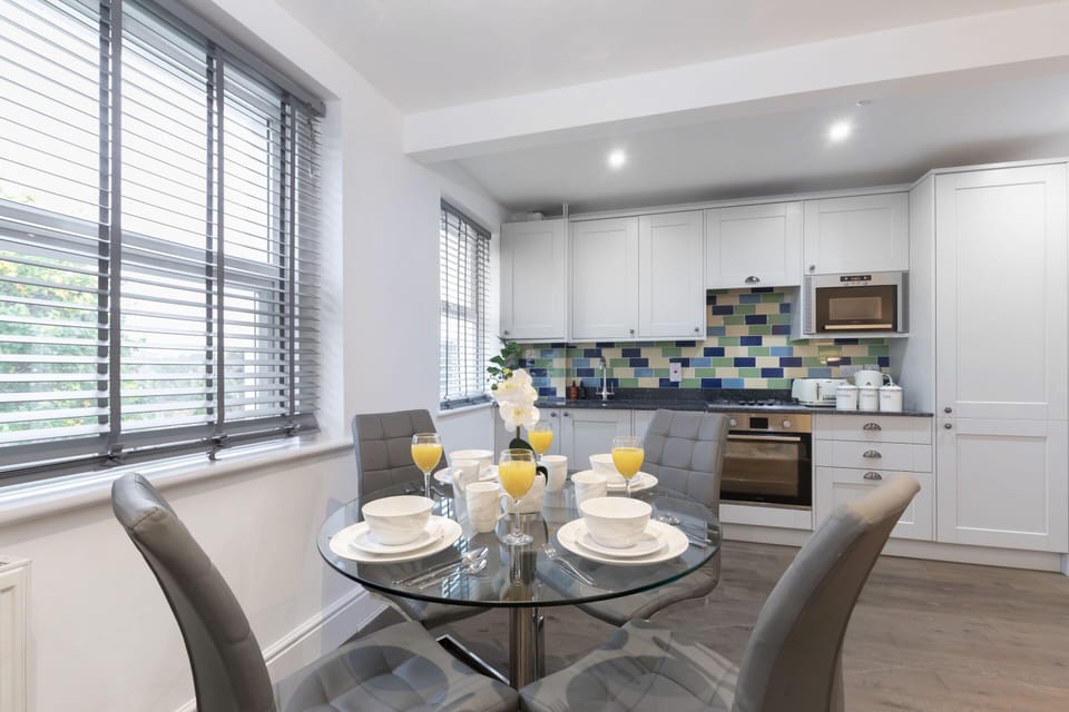 Modern Kitchen Diner