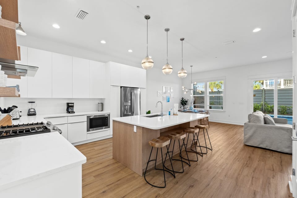 Full Kitchen with Bar Seating