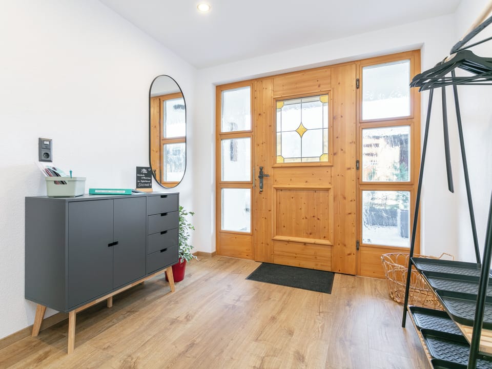 Entrance / Reception