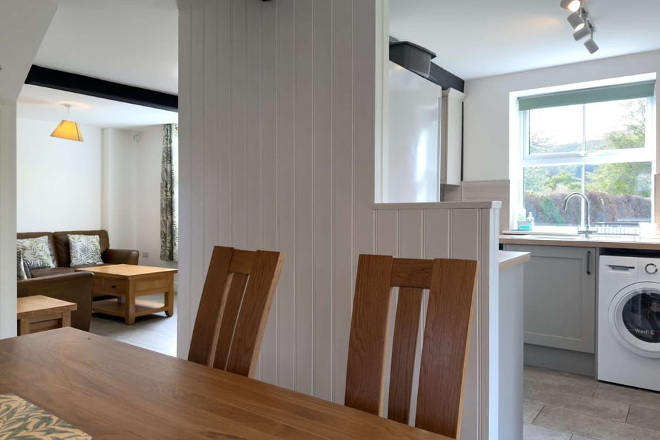 Dining Area adjoining kitchen