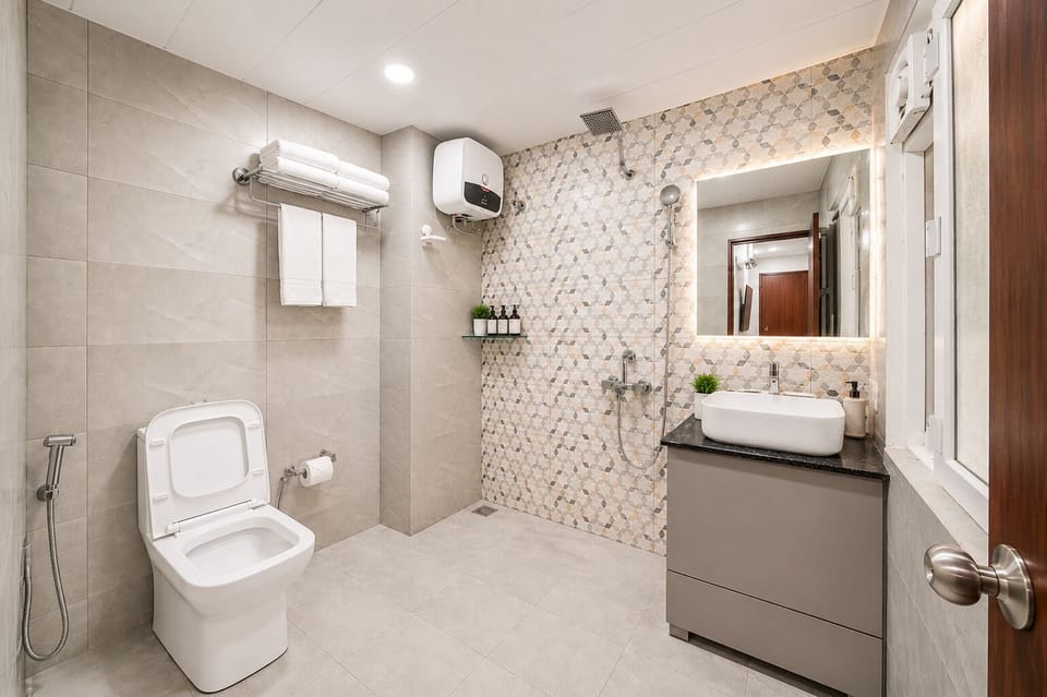 Shower, towels, soap, shampoo