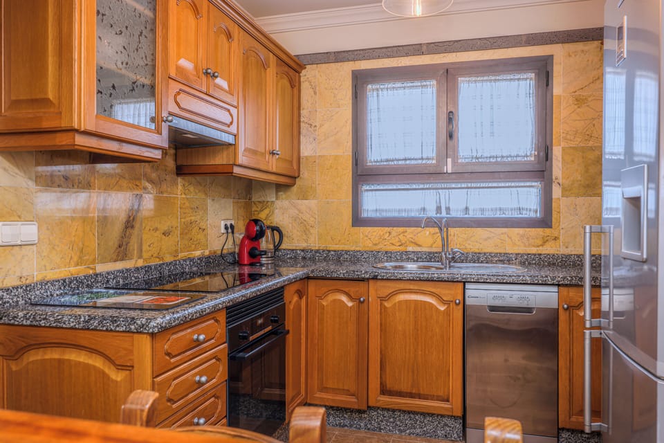kitchen (1)