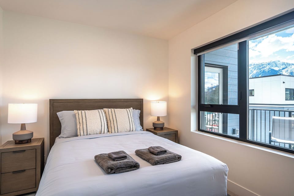 Condo | 4 bedrooms, WiFi (free), bed sheets