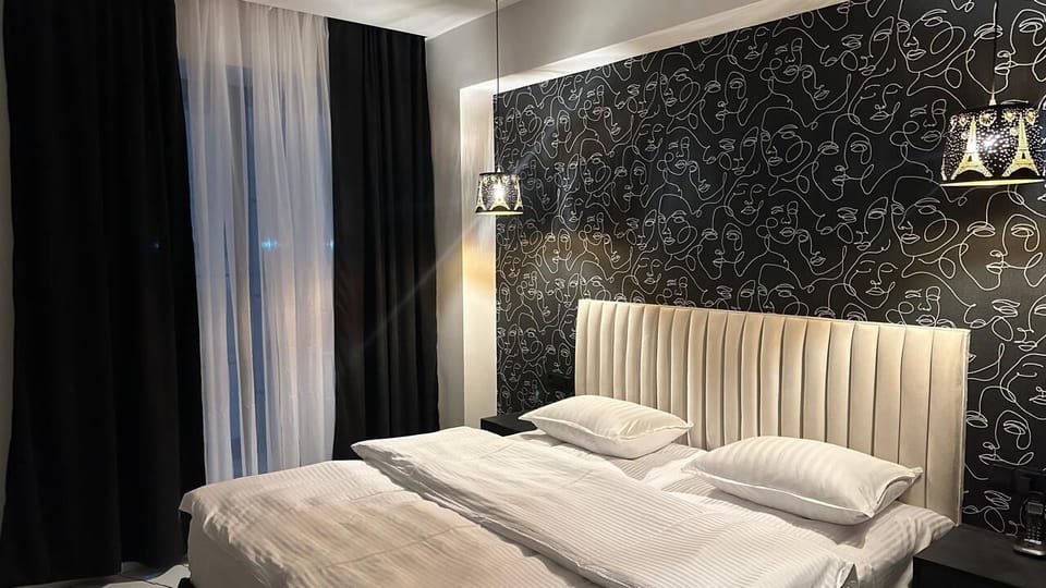 Basic Apartment, City View | Minibar, iron/ironing board, free WiFi, bed sheets