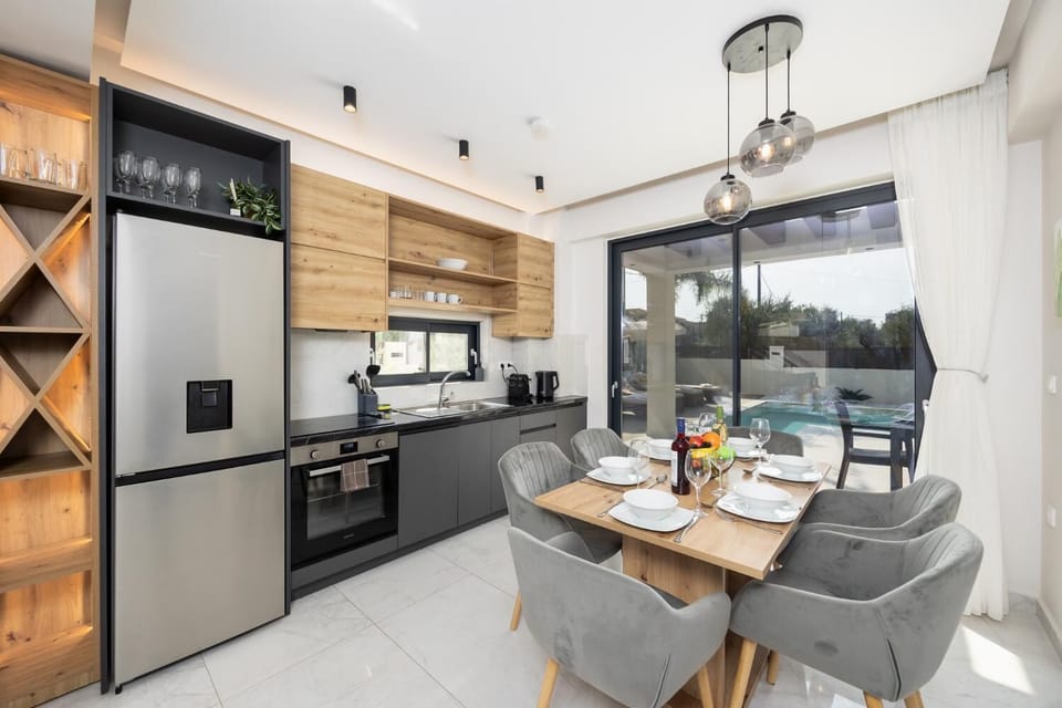 Equipped kitchen