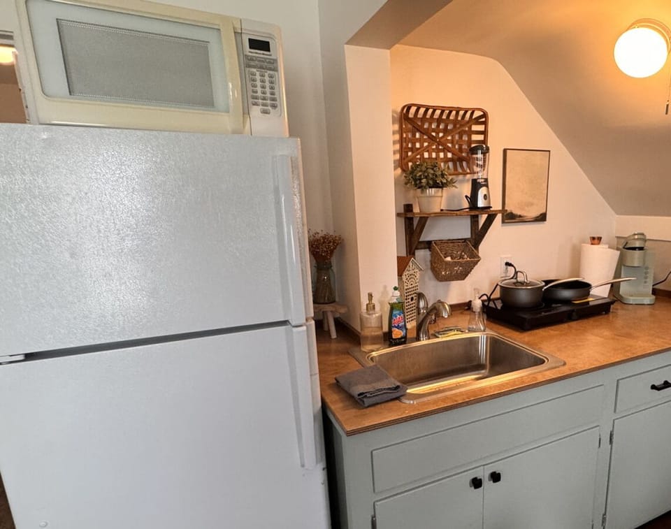 kitchenette