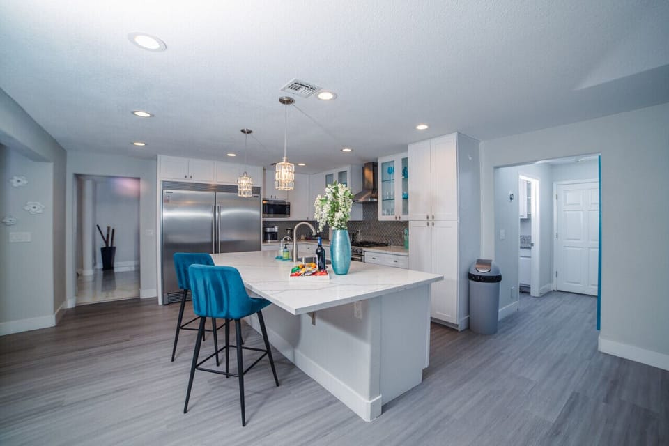 Full, nice size Kitchen