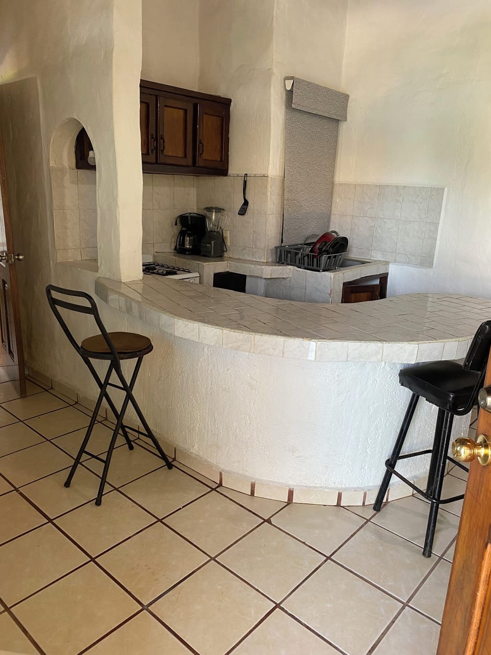 Family Apartment, Courtyard View | Private kitchen | Stovetop, dishwasher, cookware/dishes/utensils