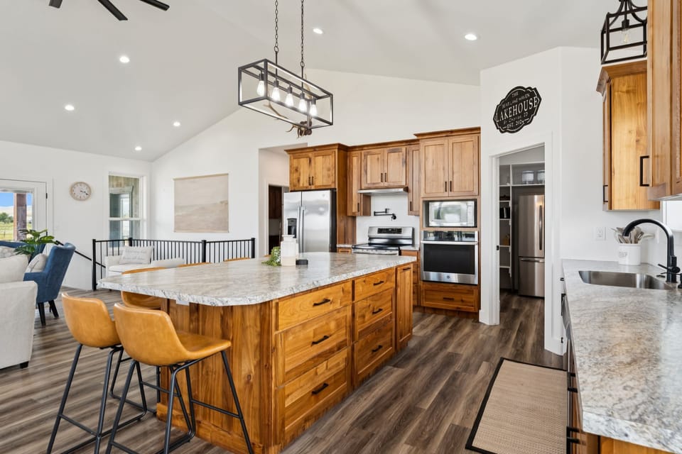Full Kitchen