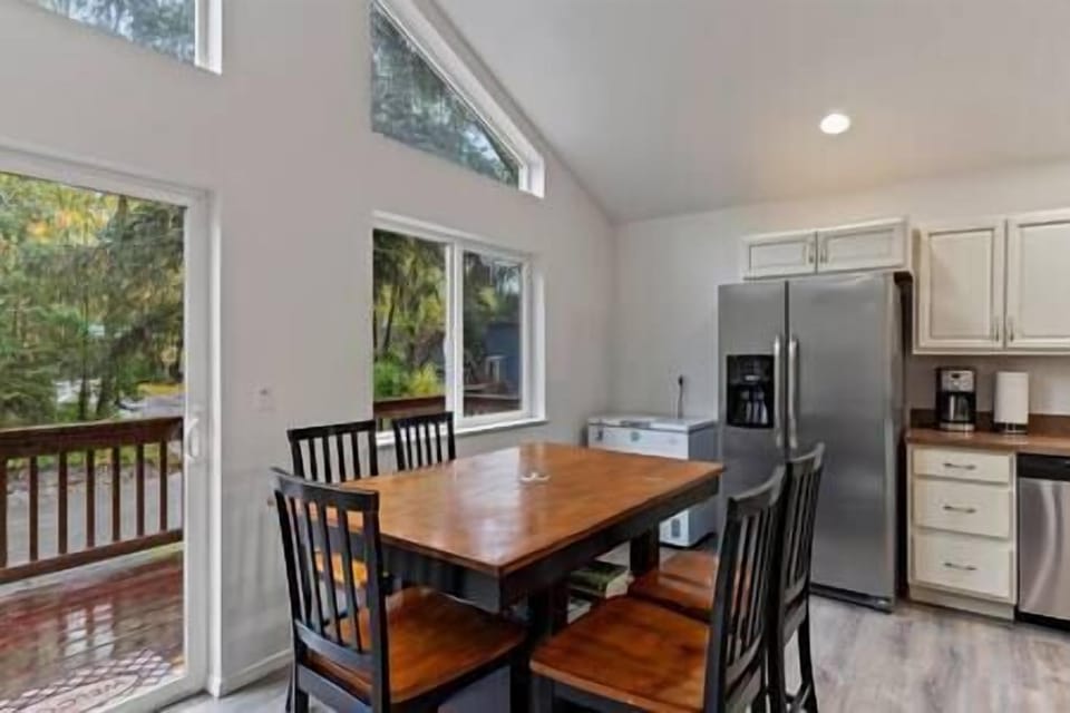 Upstairs Dining Room