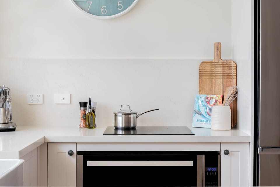Kitchen 01