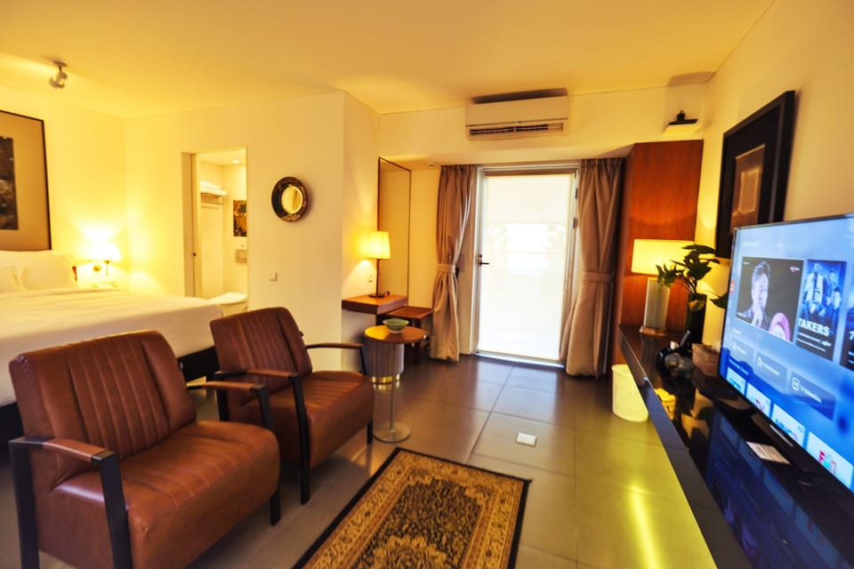 Deluxe Double Room, 1 Queen Bed | Desk, soundproofing, WiFi (free)