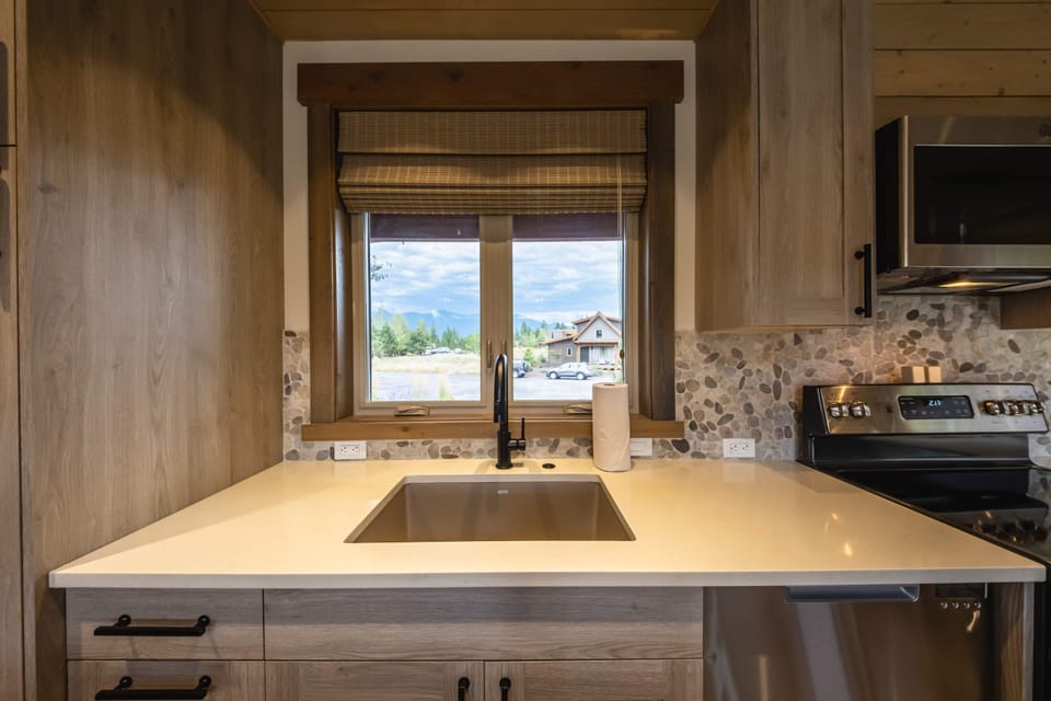 Fully equipped kitchen