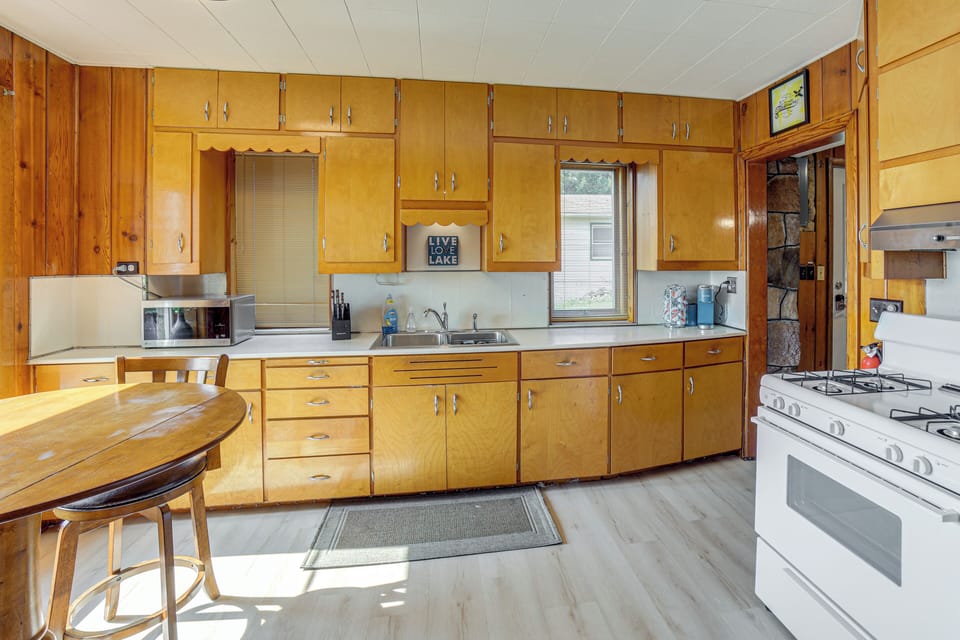 Cottage (2 Bedrooms) | Interior