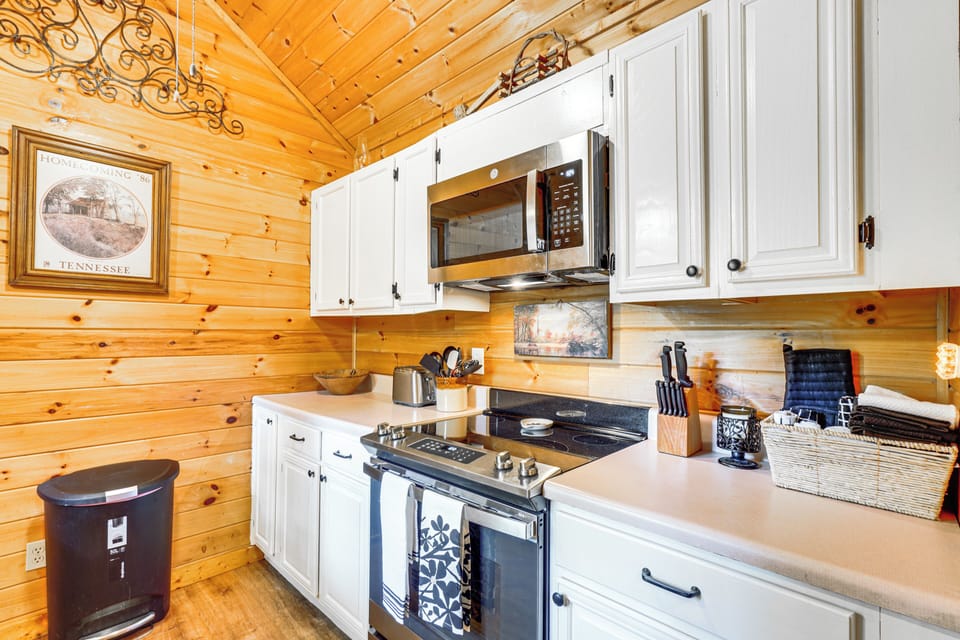 House (2 Bedrooms) | Interior