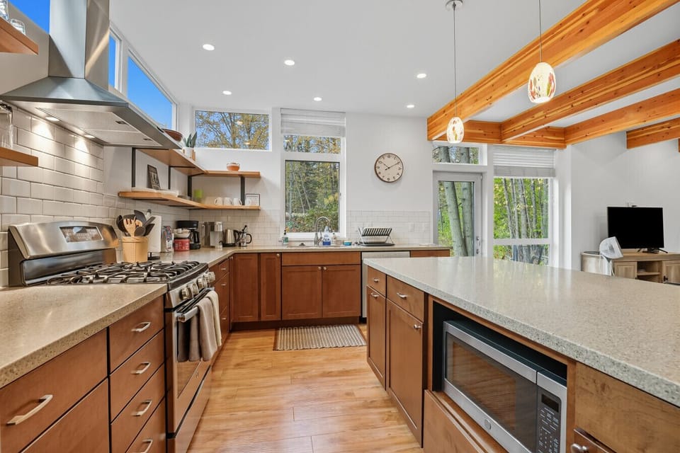 Kitchen - 1st Floor