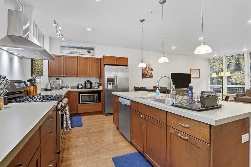 Kitchen - 2nd Floor