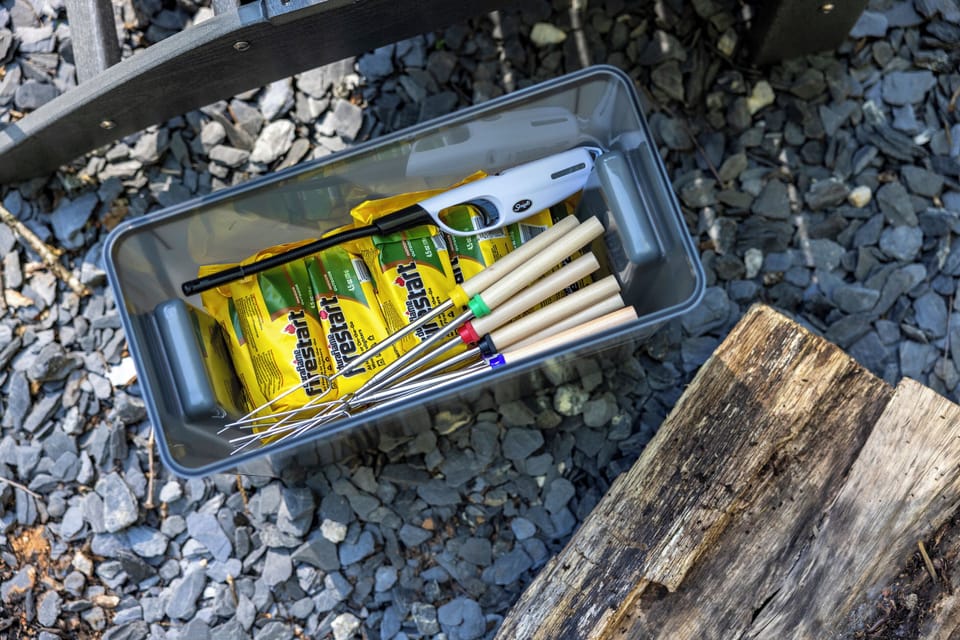 Everything you need for a classic s’mores night