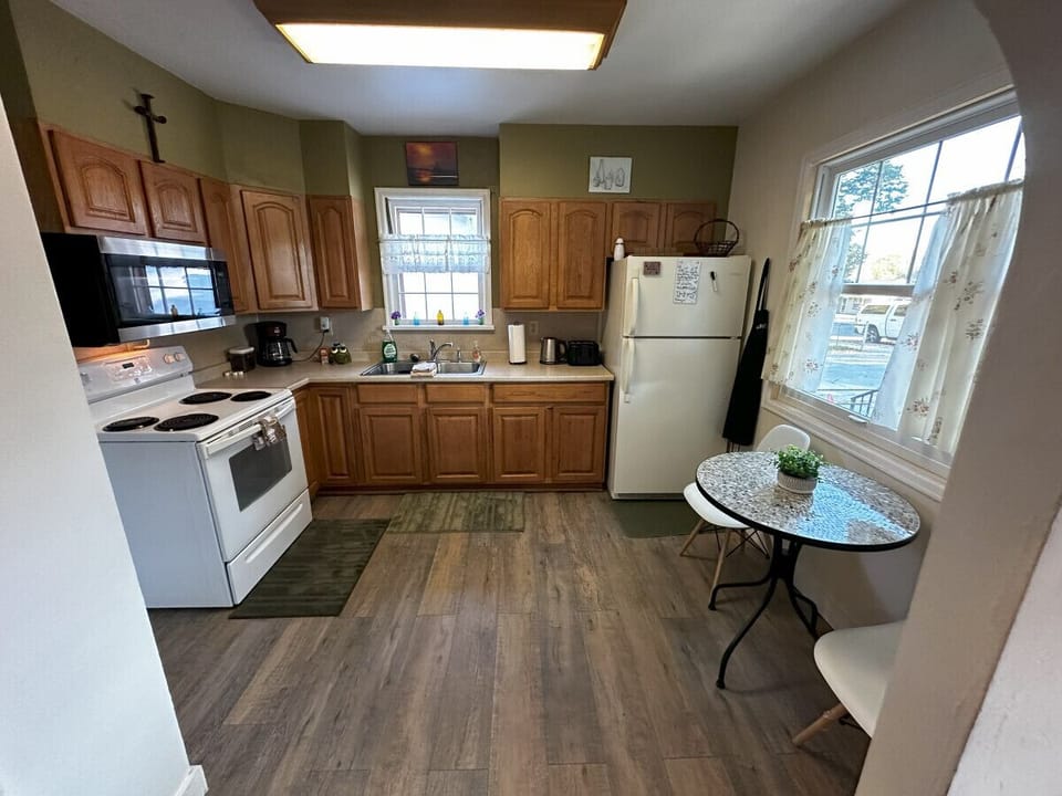 Spacious kitchen