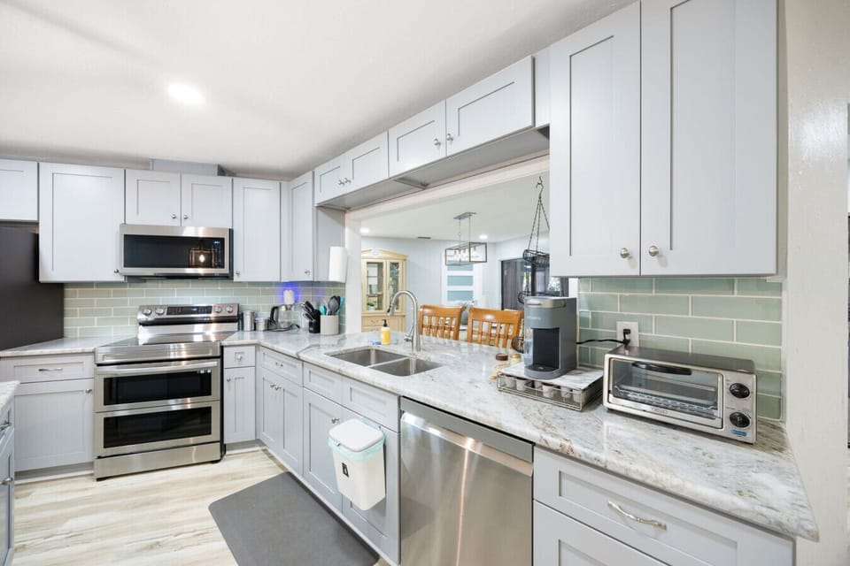 All appliances are recently installed, feel like brand new, all cookware, silverware, and utensils are ready for cooking of your favorite meals.