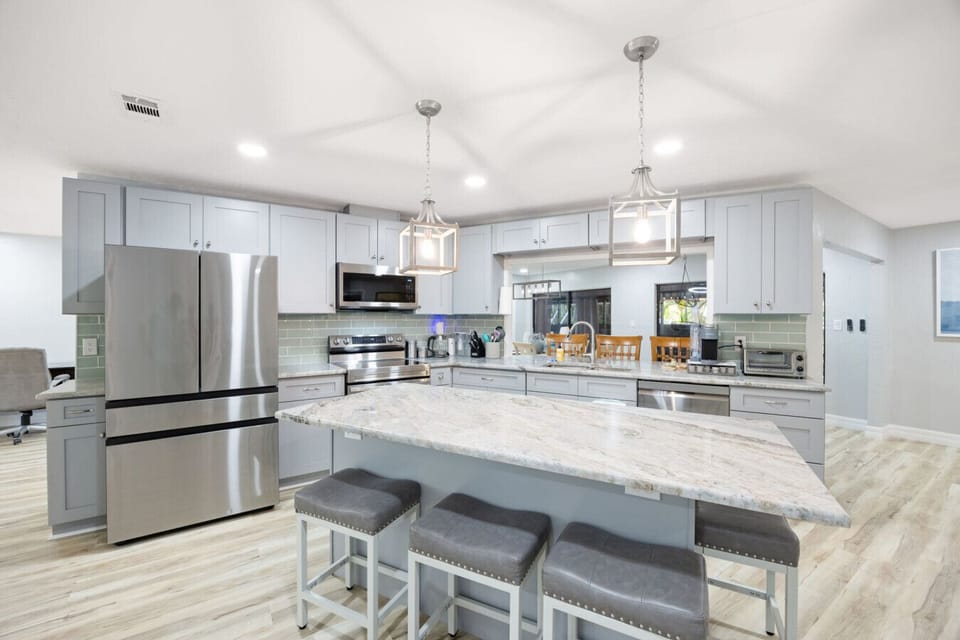 All appliances are recently installed, feel like brand new, all cookware, silverware, and utensils are ready for cooking of your favorite meals.