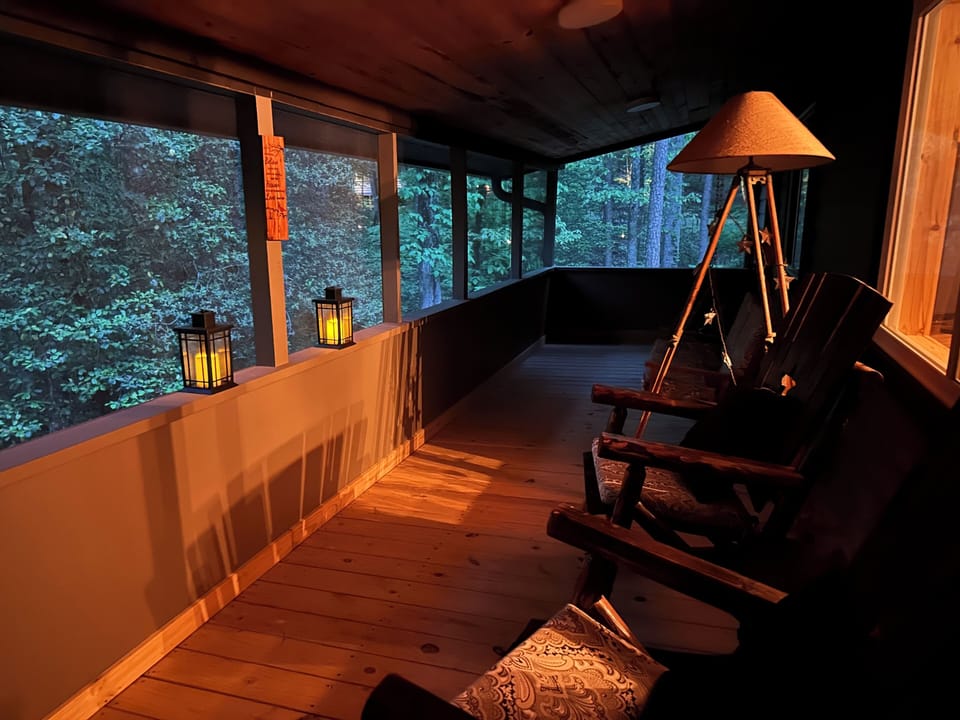 Screened Porch Overlooking Back Yard