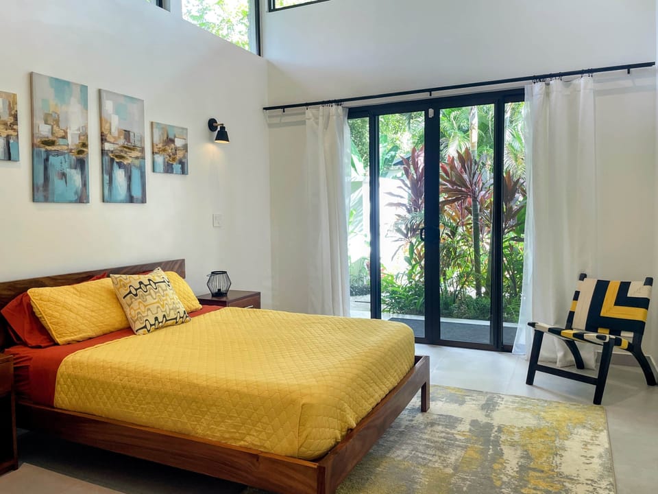 Mar queen size bed awaits you
