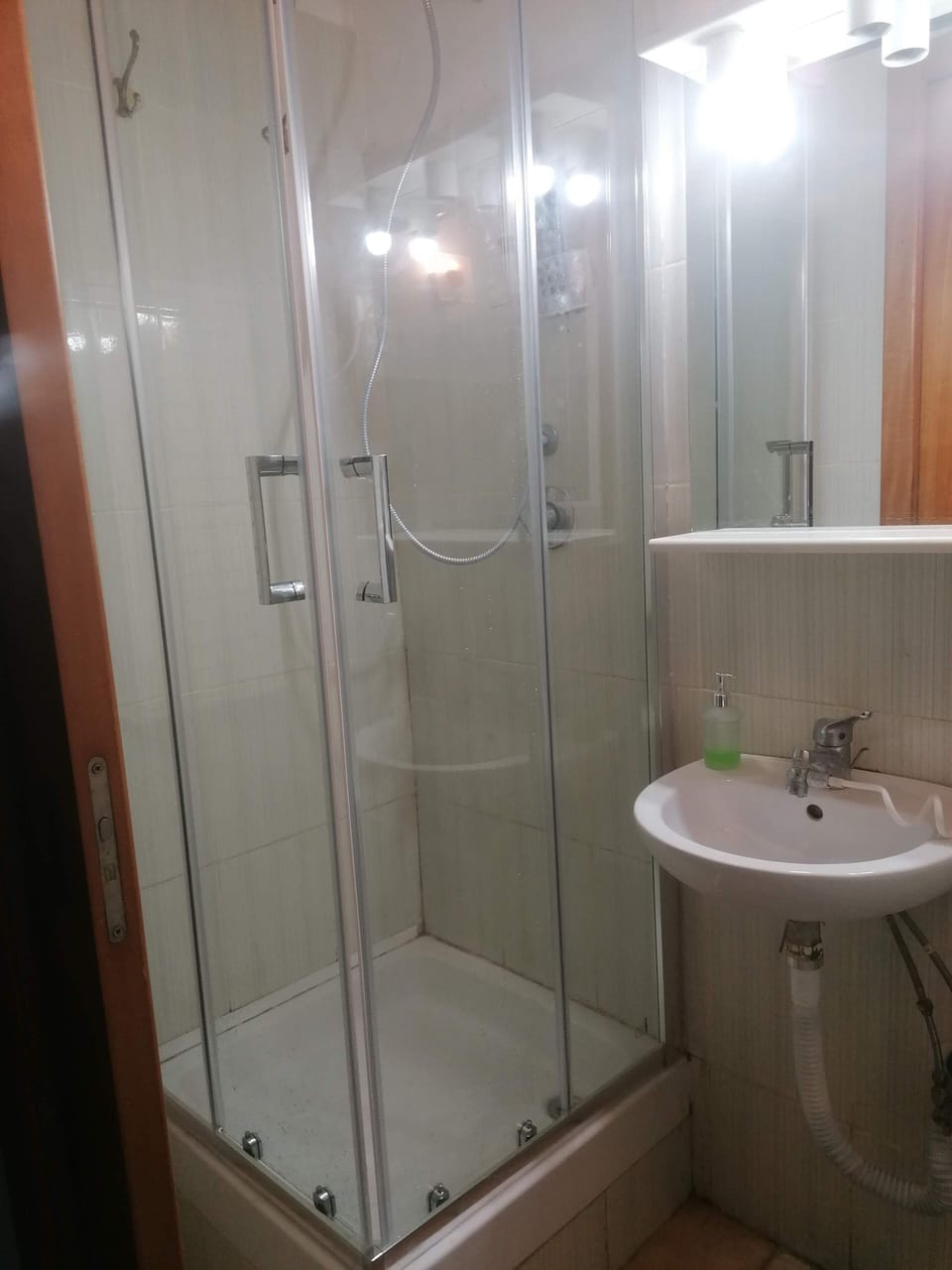 Studio, 1 Bedroom, Balcony, City View | Bathroom | Bathrobes, toilet paper