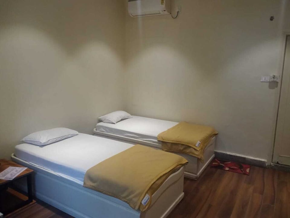 Deluxe Double Room | Desk, free WiFi