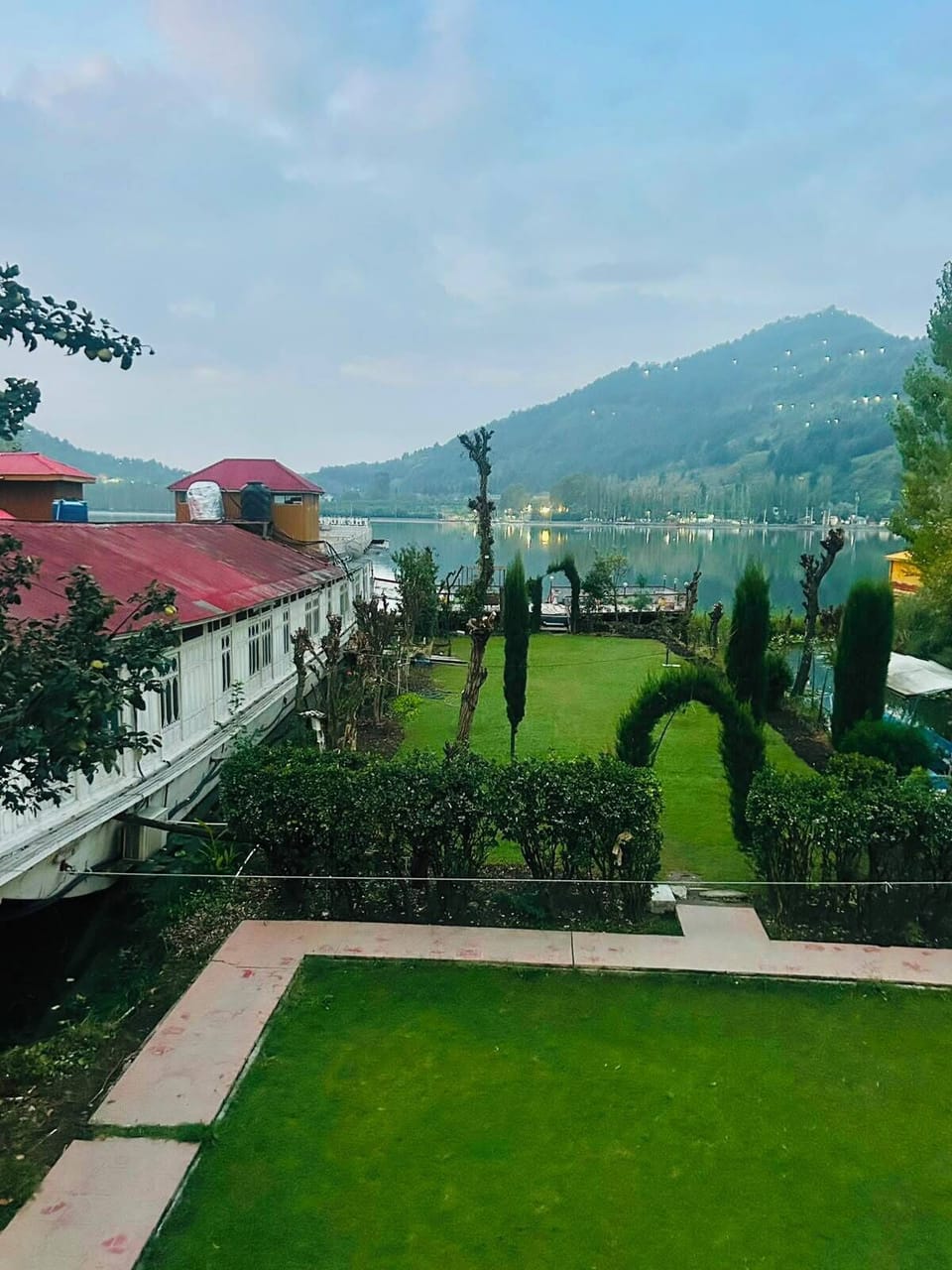 Family Double Room, Garden View | Lake view