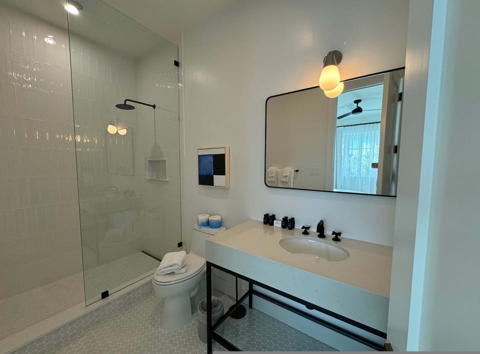 House | 6 bedrooms, high-speed internet